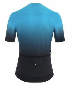 Assos - Equipe RS Jersey S9 Targa - Men's - Dam Blue - 2023 6 Assos - Equipe RS Jersey S9 Targa - Men's - Dam Blue - 2023 -Assos Sales Store 11.20.323.2E EQUIPE RS Jersey S9 TARGA Dam Blue retro 93652.1675328362