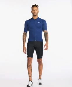 2XU - Aero Cycle Short Sleeve Jersey - Men's - Medieval/White Reflective - 2023 29 2XU - Aero Cycle Short Sleeve Jersey - Men's - Medieval/White Reflective - 2023 -Assos Sales Store MC6649a MED WRF 02 97856.1645201080