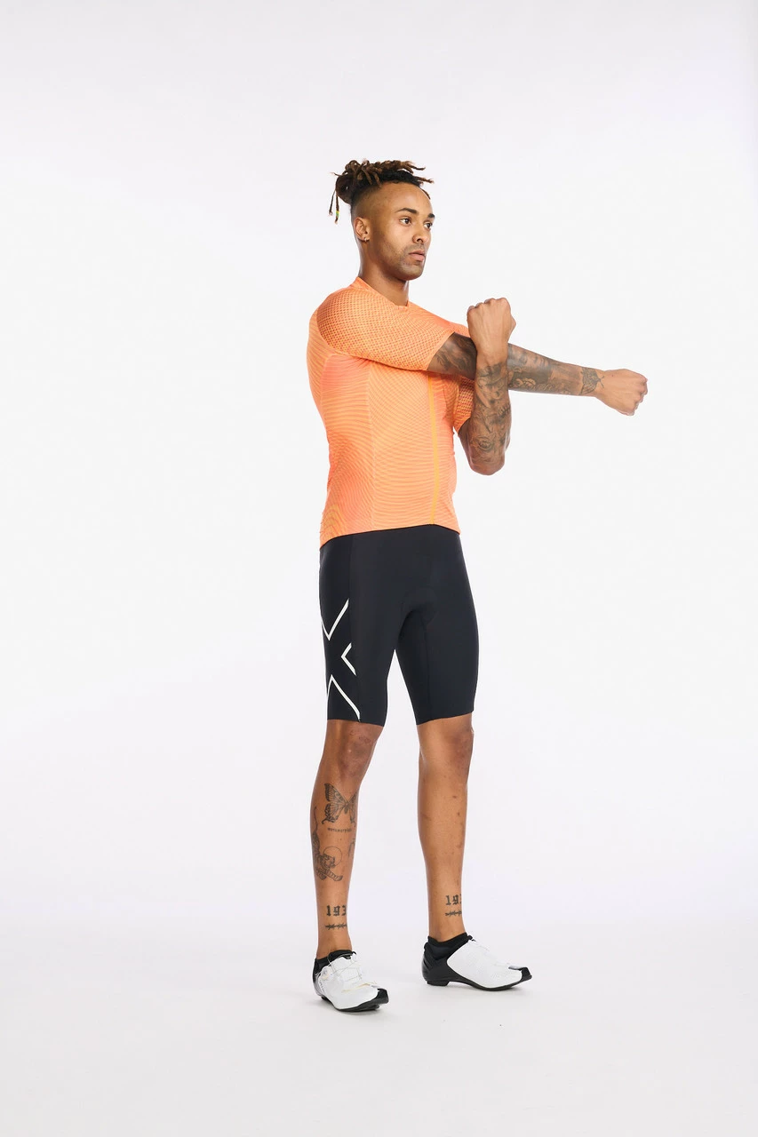 2XU - Aero Cycle Short Sleeve Jersey - Men's - Turmeric/White Reflective 1 2XU - Aero Cycle Short Sleeve Jersey - Men's - Turmeric/White Reflective