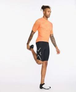 2XU - Aero Cycle Short Sleeve Jersey - Men's - Turmeric/White Reflective 25 2XU - Aero Cycle Short Sleeve Jersey - Men's - Turmeric/White Reflective -Assos Sales Store MC6649a TUR WRF 12 75419.1645201105