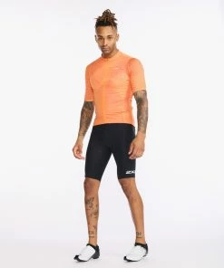 2XU - Aero Cycle Short Sleeve Jersey - Men's - Turmeric/White Reflective 27 2XU - Aero Cycle Short Sleeve Jersey - Men's - Turmeric/White Reflective -Assos Sales Store MC6649a TUR WRF 13 76580.1645201105
