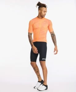 2XU - Aero Cycle Short Sleeve Jersey - Men's - Turmeric/White Reflective 35 2XU - Aero Cycle Short Sleeve Jersey - Men's - Turmeric/White Reflective -Assos Sales Store MC6649a TUR WRF 15 65083.1645201105