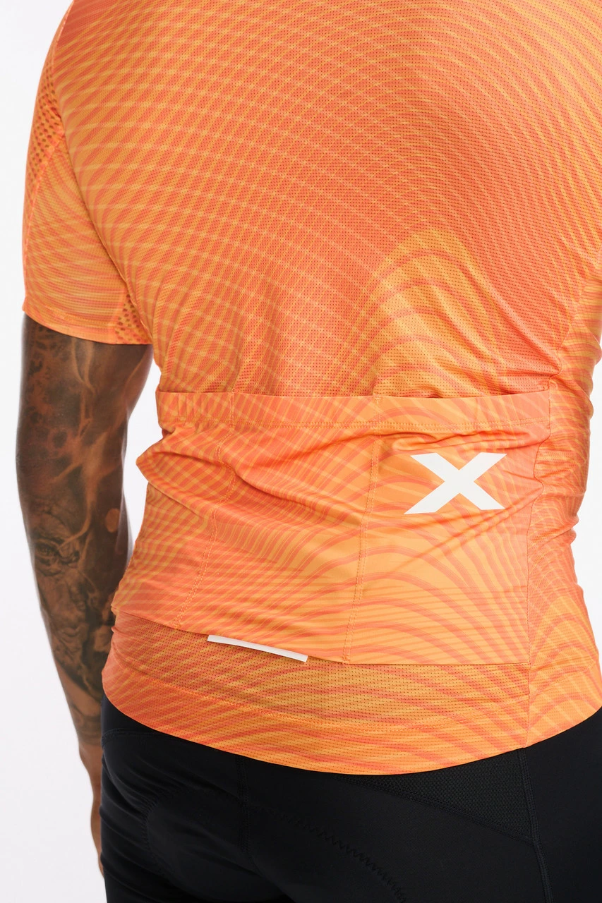 2XU - Aero Cycle Short Sleeve Jersey - Men's - Turmeric/White Reflective 19 2XU - Aero Cycle Short Sleeve Jersey - Men's - Turmeric/White Reflective - Image 19