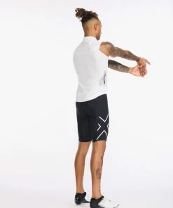 2XU - Aero Cycle Gilet - Men's - White/White Reflective - 2023 27 2XU - Aero Cycle Gilet - Men's - White/White Reflective - 2023 -Assos Sales Store MC6650a WHT WRF 09 59528.1645201184