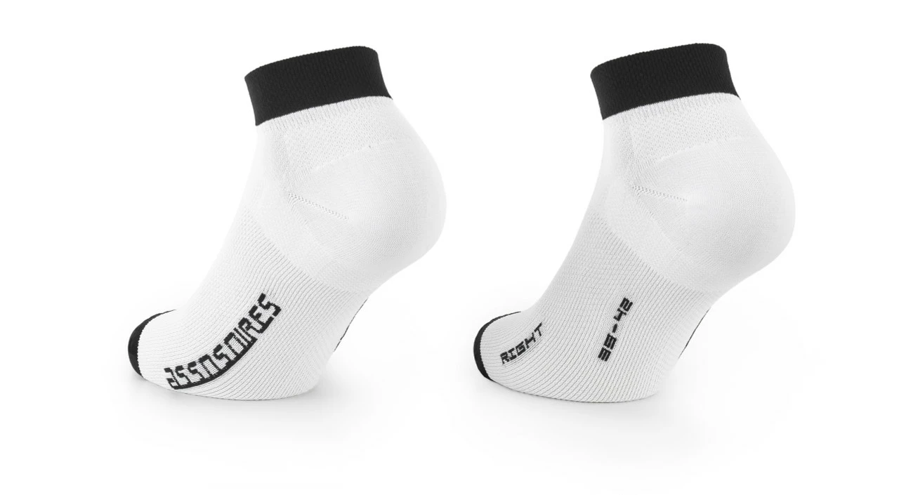 Assos - RS Socks Superleger Low - Unisex - White Series - 2023 2 Assos - RS Socks Superleger Low - Unisex - White Series - 2023 - Image 2