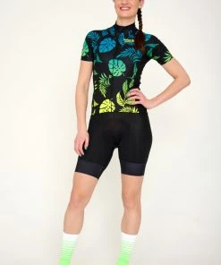 Stolen Goat - Bodyline Short Sleeve Jersey - Women's - Lebowski Cool 7 Stolen Goat - Bodyline Short Sleeve Jersey - Women's - Lebowski Cool -Assos Sales Store SG SS22 0370HR 24370.1646907156