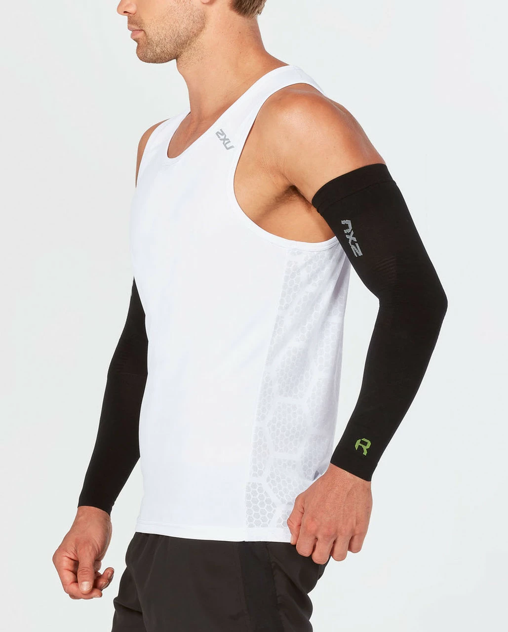 2XU - RECOVERY Flex Arm Sleeves - Unisex - Black/Nero - 2023 2 2XU - RECOVERY Flex Arm Sleeves - Unisex - Black/Nero - 2023 - Image 2