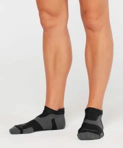 2XU - Vectr Light Cushion No-Show Sock - 2023 8 2XU - Vectr Light Cushion No-Show Sock - 2023 -Assos Sales Store UA5042e BLK TTM 01 16874.1652688686