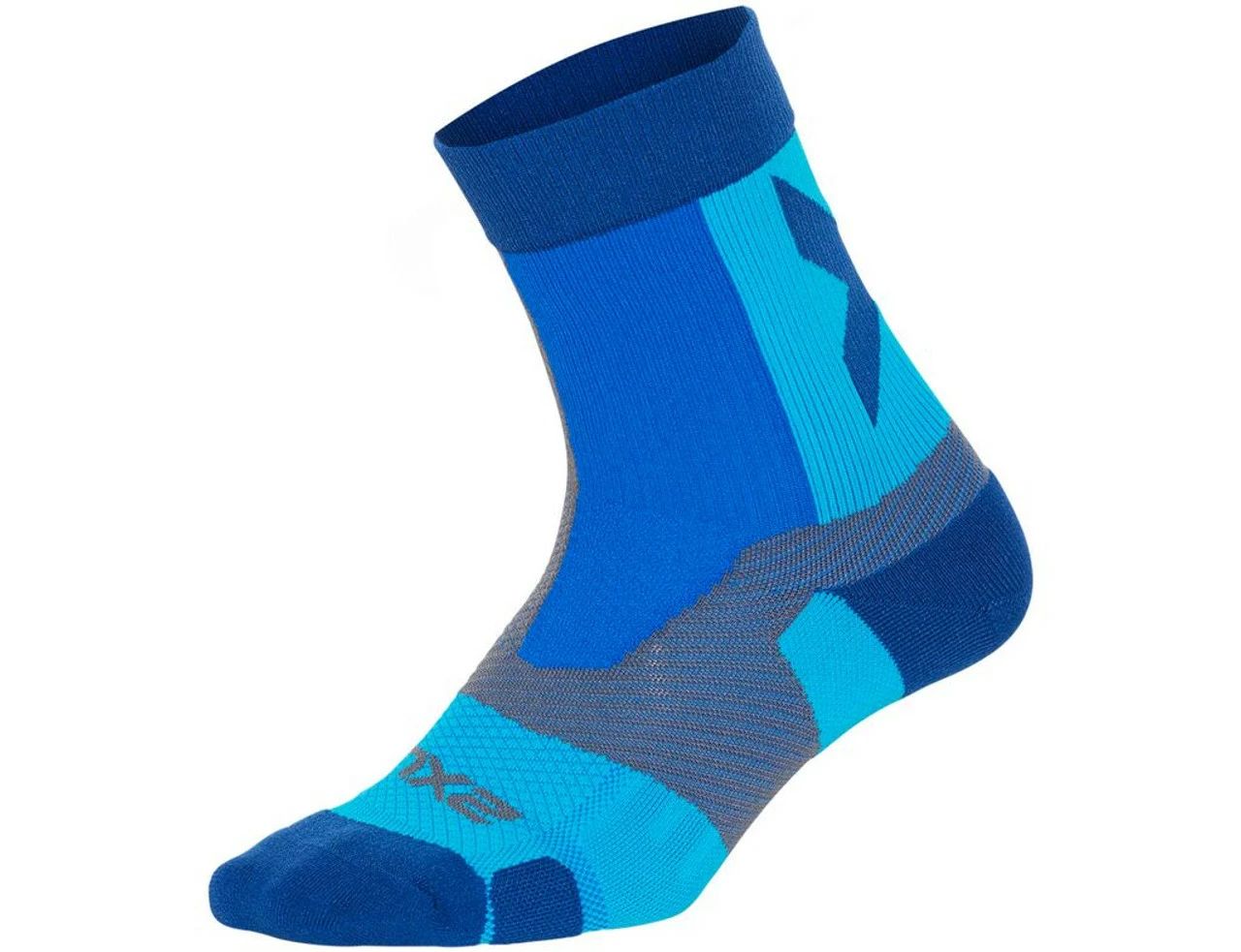 2XU - VECTR Unisex Light Cushion Crew Socks - Ultra Aqua/Turbulence 1 2XU - VECTR Unisex Light Cushion Crew Socks - Ultra Aqua/Turbulence
