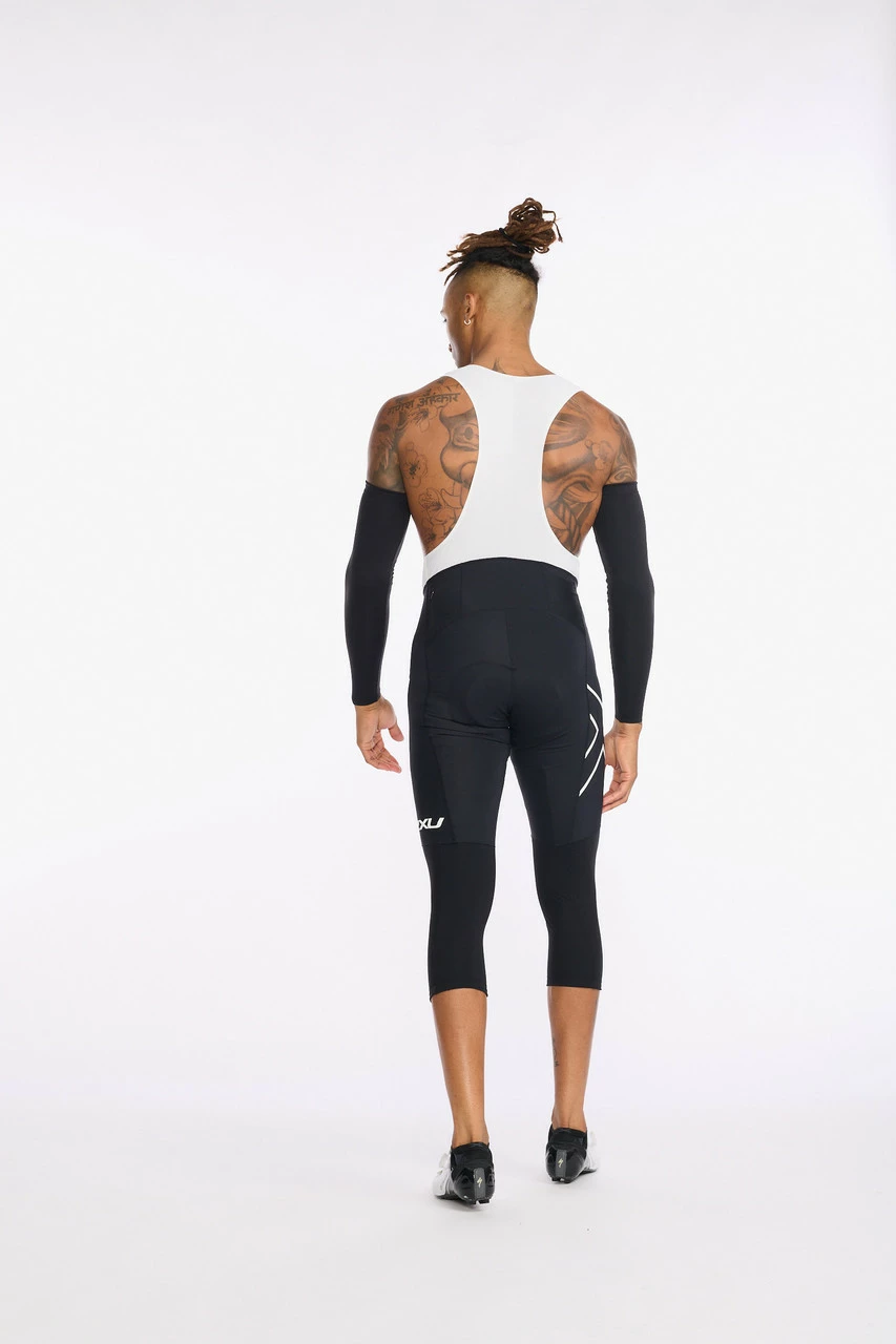 2XU - Aero Cycle Arm Warmers - Unisex - Black/White - 2023 2 2XU - Aero Cycle Arm Warmers - Unisex - Black/White - 2023 - Image 2