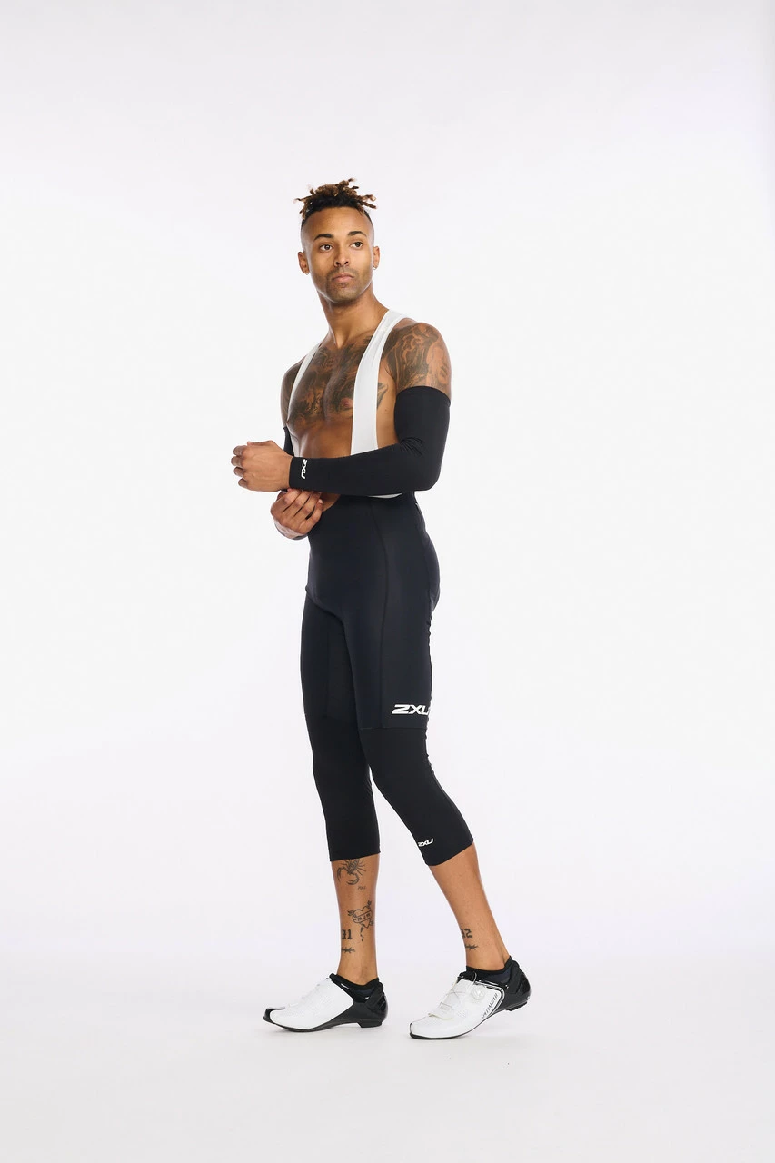 2XU - Aero Cycle Arm Warmers - Unisex - Black/White - 2023 16 2XU - Aero Cycle Arm Warmers - Unisex - Black/White - 2023 - Image 16