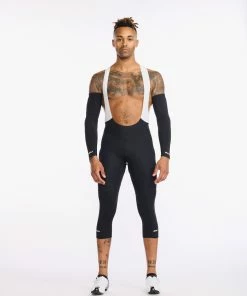 2XU - Aero Cycle Knee Warmers - Unisex - Black/White - 2023 -Assos Sales Store UC6657b BLK WHT 01 90460.1645199613