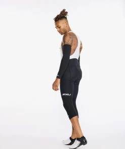 2XU - Aero Cycle Knee Warmers - Unisex - Black/White - 2023 -Assos Sales Store UC6657b BLK WHT 17 49308.1645199613