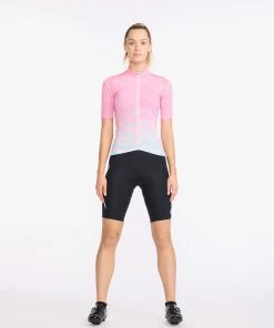 2XU - Aero Cycle Short Sleeve Jersey - Women's - Almond Blossom/WhiteReflective