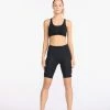 2XU - Aero Cycle Shorts - Women's - Black/White Reflective - 2023