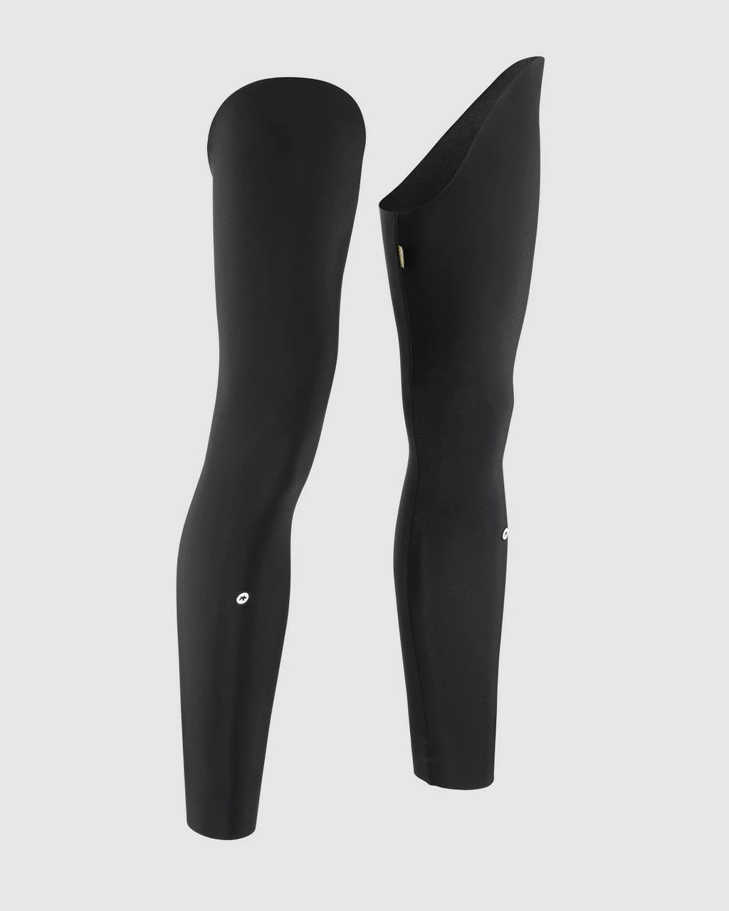 Assos - GT Spring Fall Leg Warmers C2 - Unisex - Black Series - 2023 3 Assos - GT Spring Fall Leg Warmers C2 - Unisex - Black Series - 2023 - Image 3