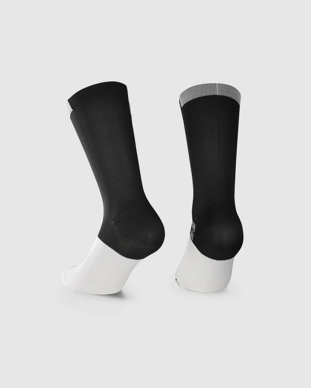 Assos - GT Socks C2 - Unisex - Black Series - 2023 2 Assos - GT Socks C2 - Unisex - Black Series - 2023 - Image 2