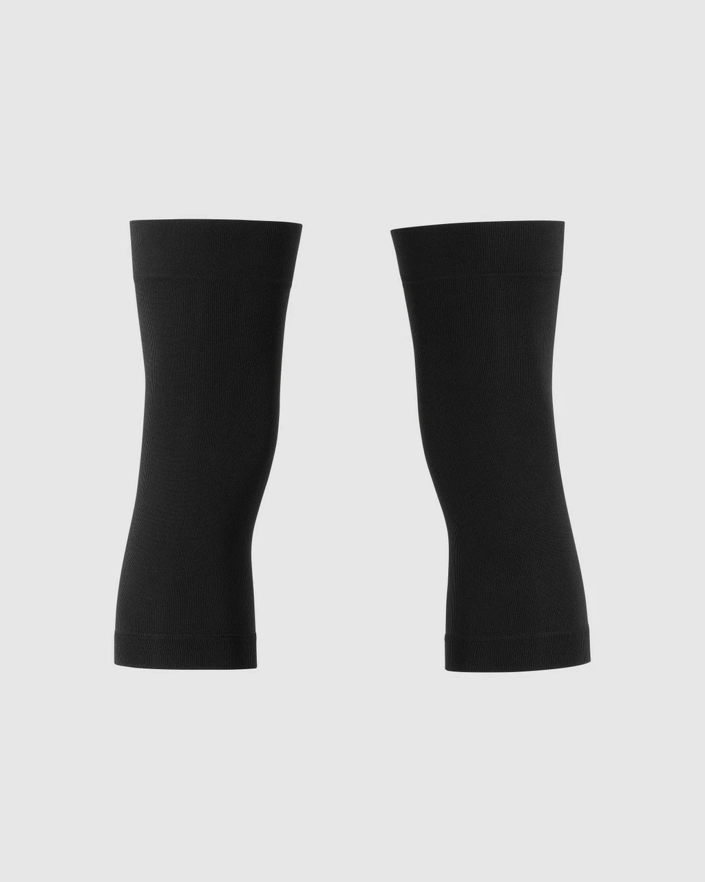 Assos - Spring Fall Knee Warmers - Unisex - Black Series - 2023 2 Assos - Spring Fall Knee Warmers - Unisex - Black Series - 2023 - Image 2