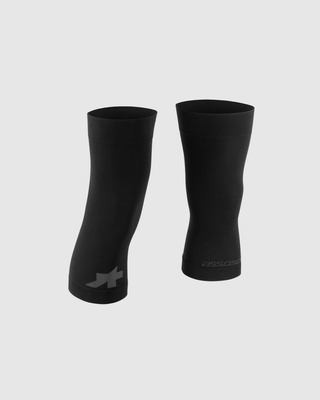 Assos - Spring Fall Knee Warmers - Unisex - Black Series - 2023 3 Assos - Spring Fall Knee Warmers - Unisex - Black Series - 2023 - Image 3