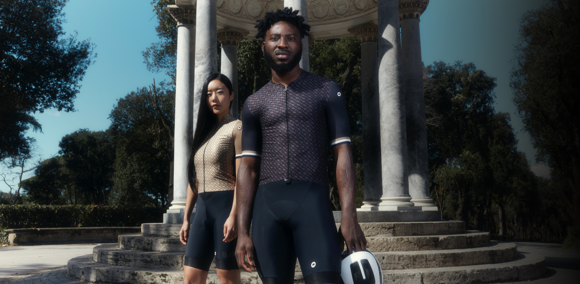 Front Page -Assos Sales Store 10001